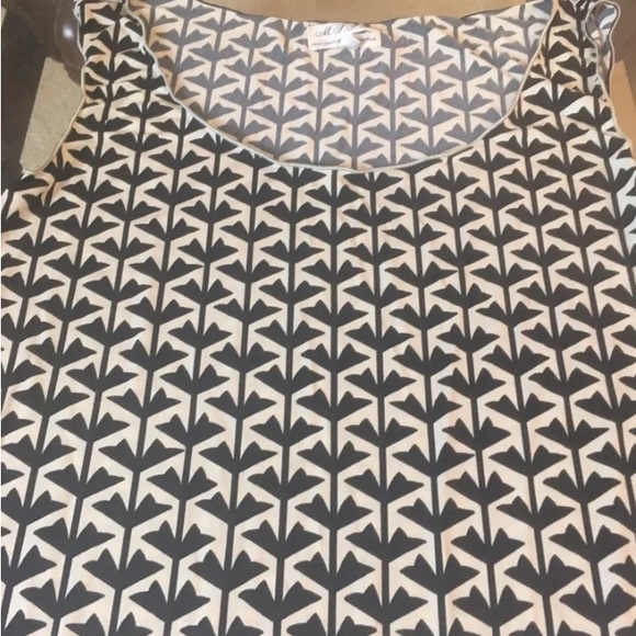 Lovely Black and White Max Studio Dress - Picture 10 of 12